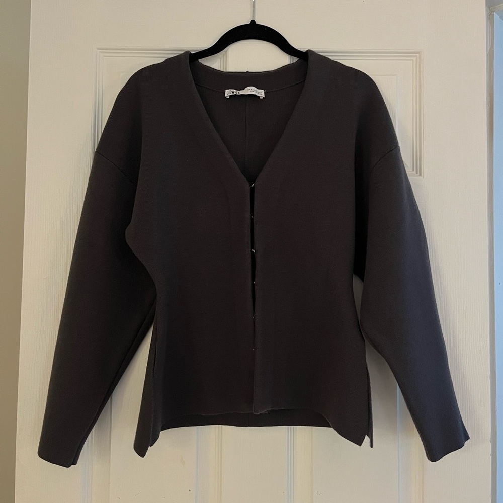 Waist-framing Cardigan